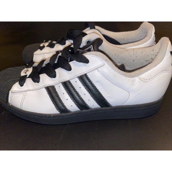 White And Black Adidas superstar II Womens Size 6.5 - Picture 2 of 5